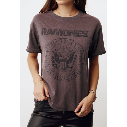 Ramones Seal Boyfriend Tee